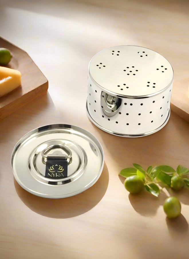 Nyra Kitchenware Stainless Steel Mould & Strainer with Top Press Lid - Image 1